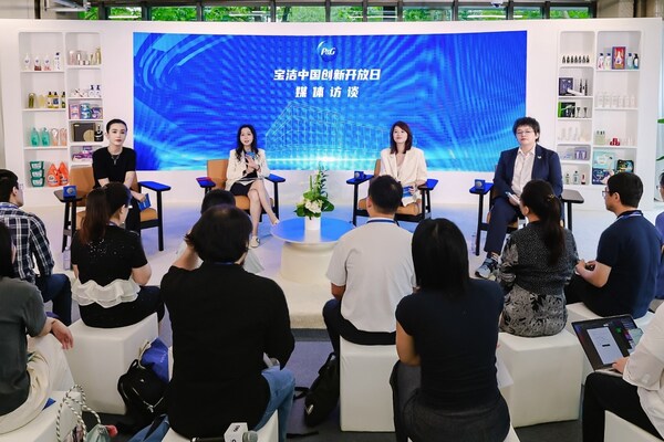 圖為創新開放日媒體訪談