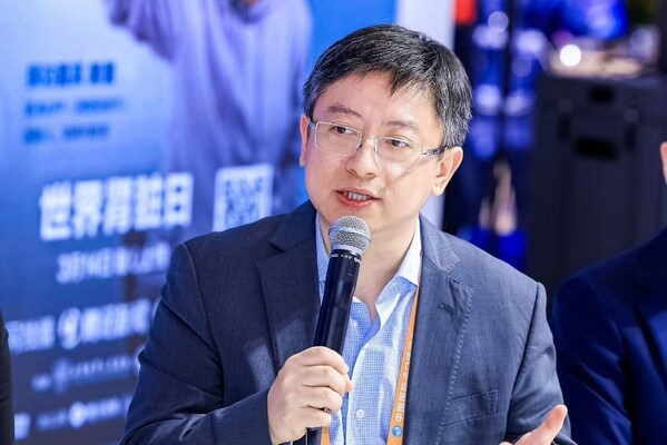 上海交通大學醫學院附屬瑞金醫院腎臟科主任醫師謝靜遠教授