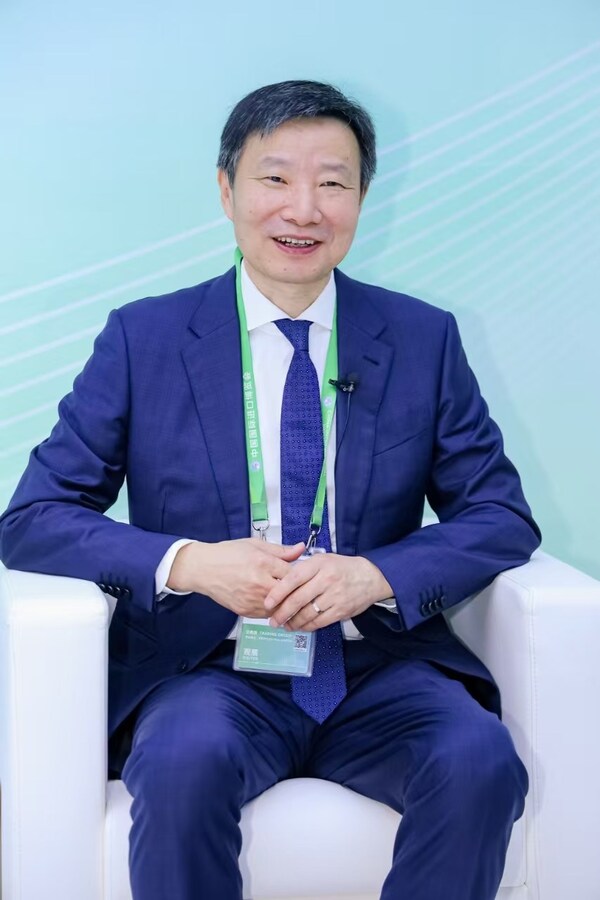 上海交通大學醫學院附屬瑞金醫院消化科主任鄒多武教授