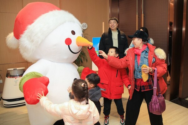 圖4：樂成冬日冰雪“家”年華——童話家園舞會